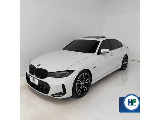 BMW 330e 2.0 16V TURBO HÍBRIDO M SPORT AUTOMÁTICO BMW 330e 2.0 16V TURBO HÍBRIDO M SPORT AUTOMÁTICO
